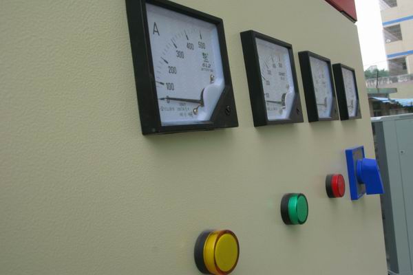 长葛配电柜-3683讲讲配电柜注意事项